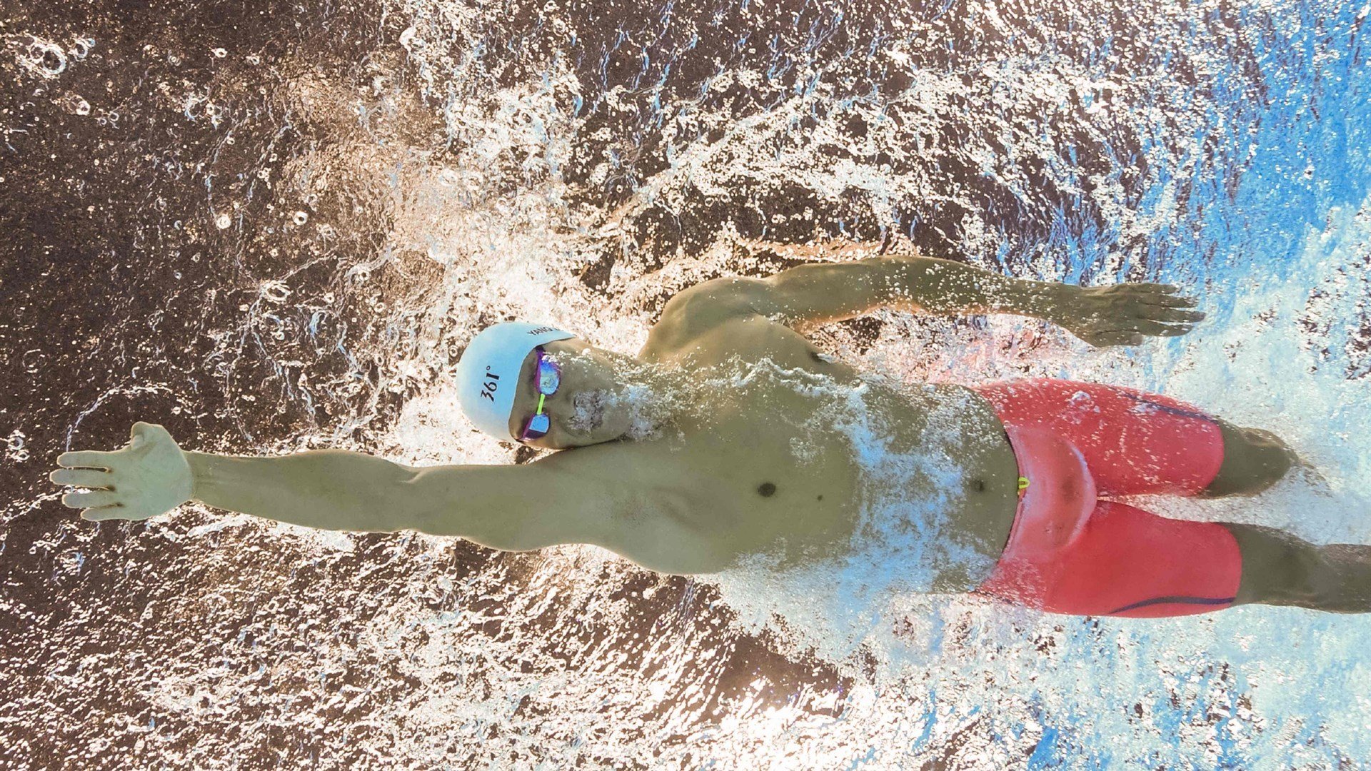 高尔夫尊中国室内公开赛吸引青少年球员参赛，高尔夫 中国